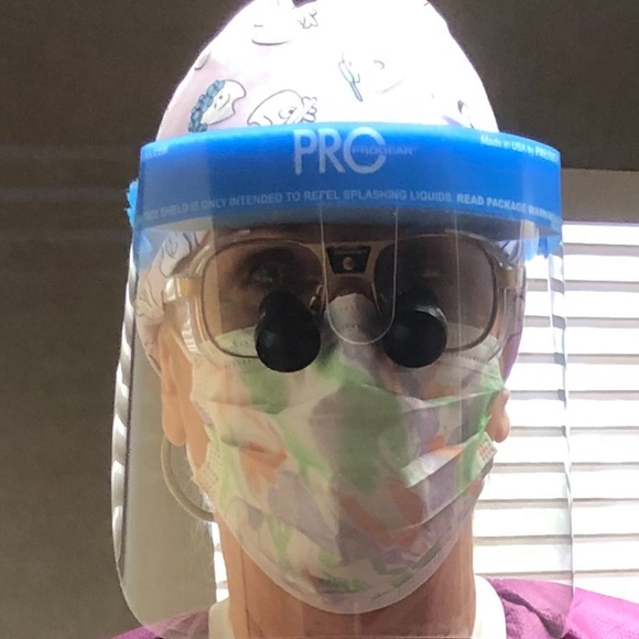 Meet your Posher, Rebecca - Picture 2 of 9